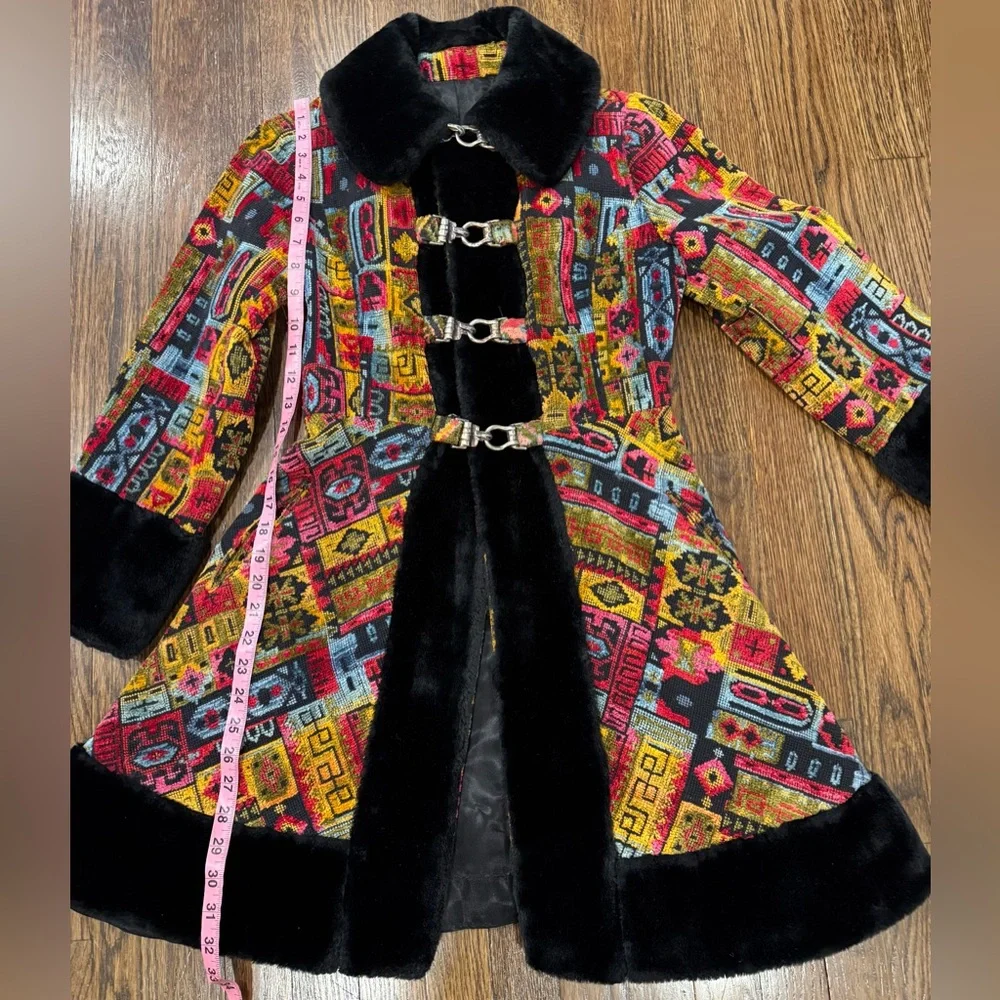 Vintage Country Pacer Tapestry Carpet Womens Coat 70s Boho Size S Flaws - Picture 2 of 12